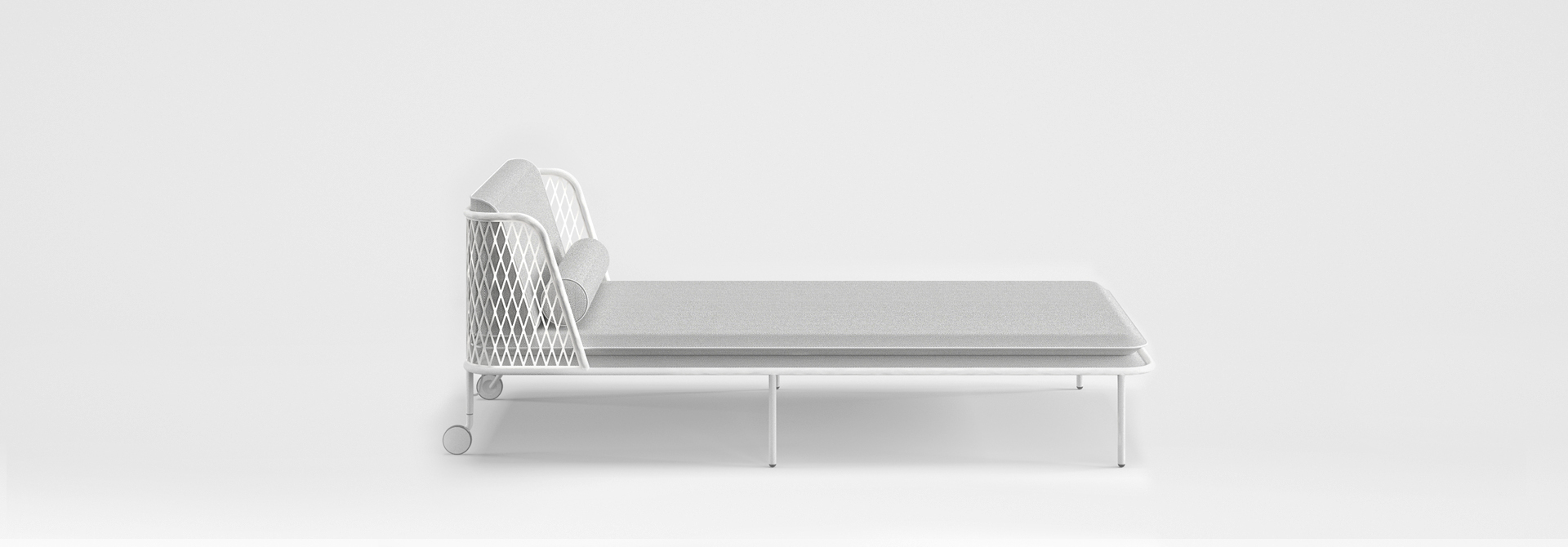 Throne Outdoor Daybed