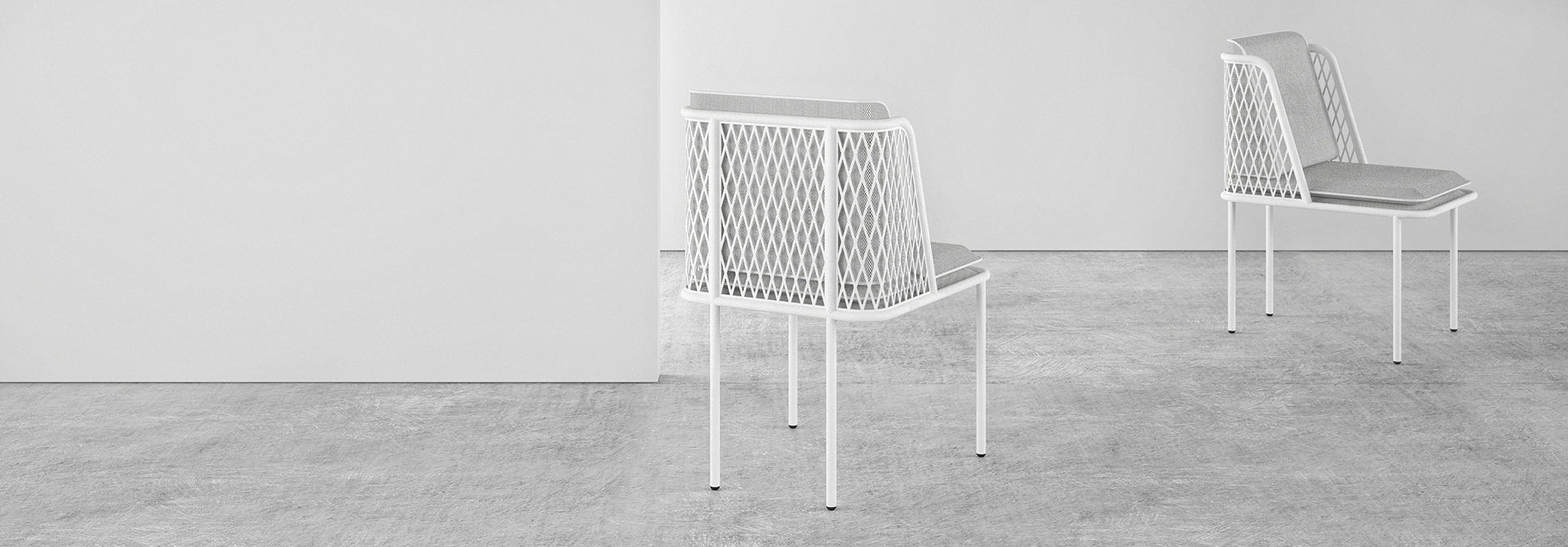 Throne Outdoor Chair