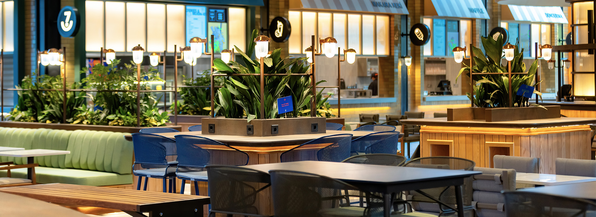 7DE7 Food Hall at Terminal Kadıköy