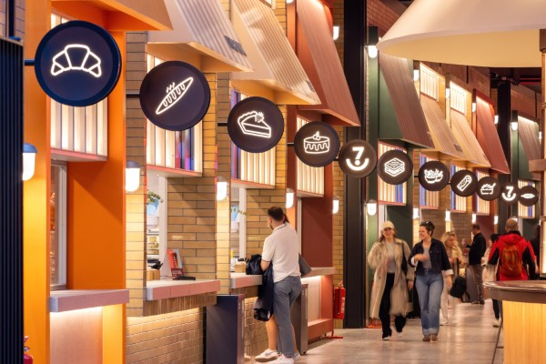 >7DE7 Food Hall at Terminal Kadıköy