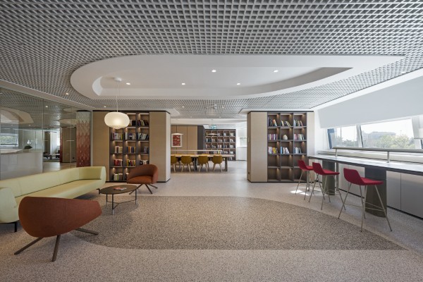 >Akbank Headquarters Transformation