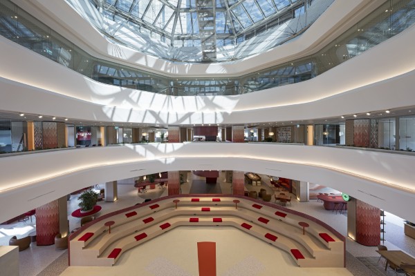 >Akbank Headquarters Transformation