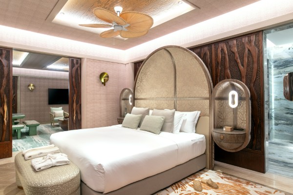 >Iniala Thailand