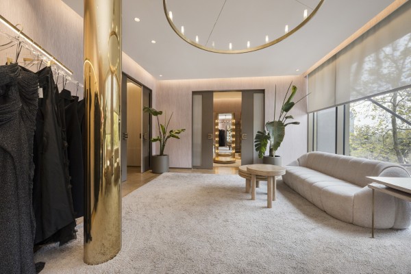 >Tarik Ediz Istanbul Flagship