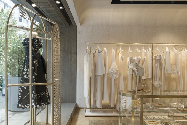 >Tarik Ediz Istanbul Flagship